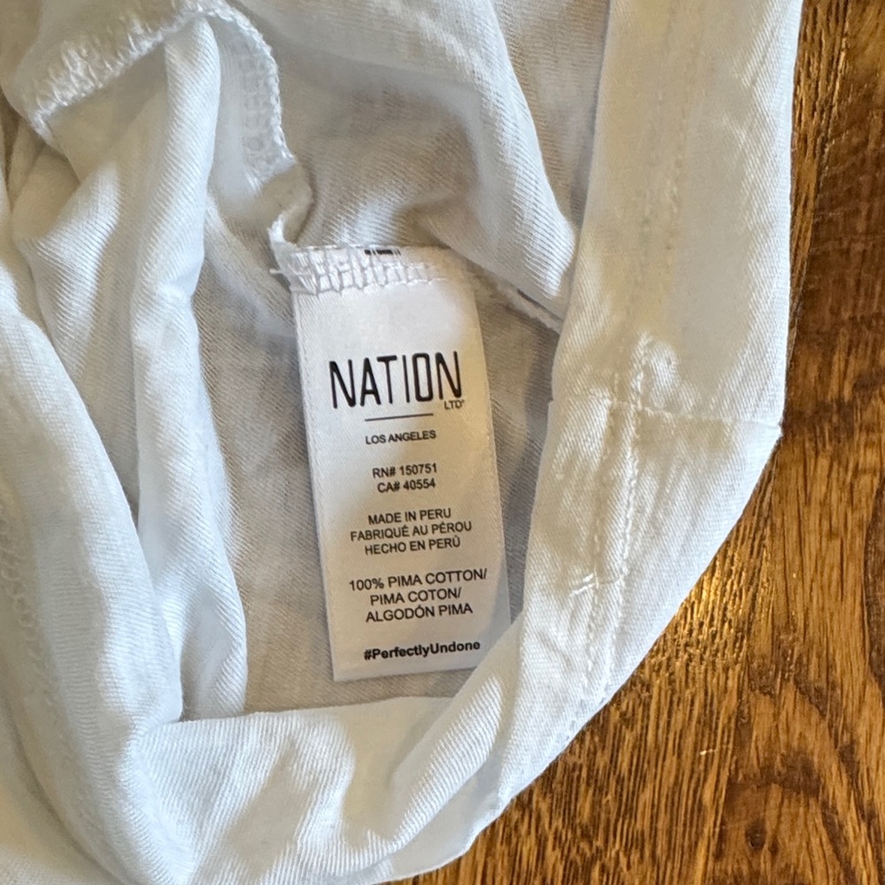 Nation LTD Women’s White Shirt with Ruched Sleeve Size Medium - Picture 4 of 5